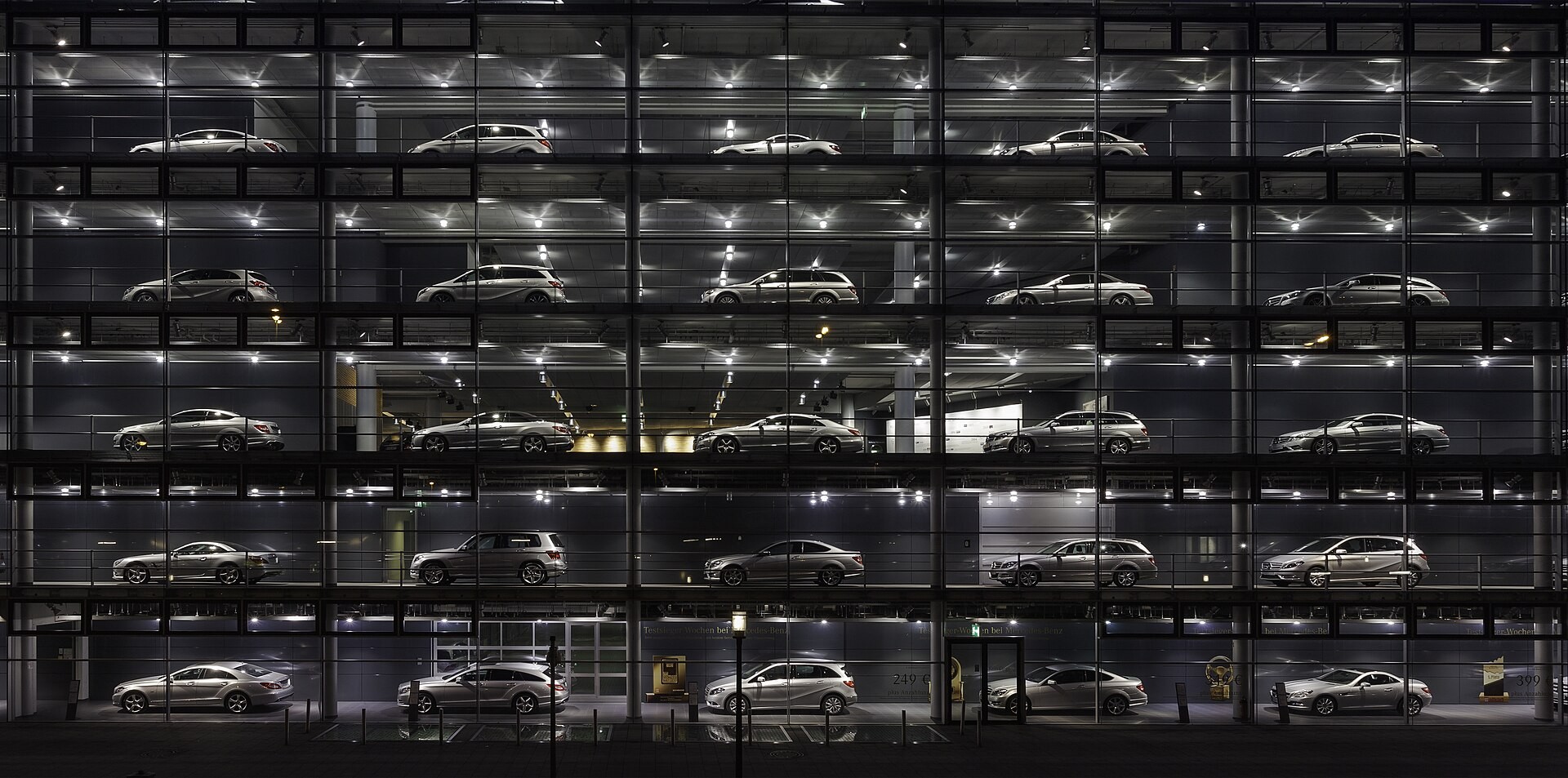 ​«Придворный тюнер» Mercedes-Benz будет производить 12-цилиндровые моторы на заводе в Мангейме